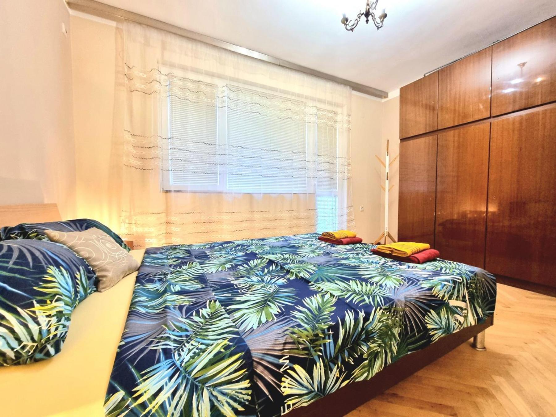 Super Center-Huge 2 Bedrooms Apartment Burgas City Exteriér fotografie